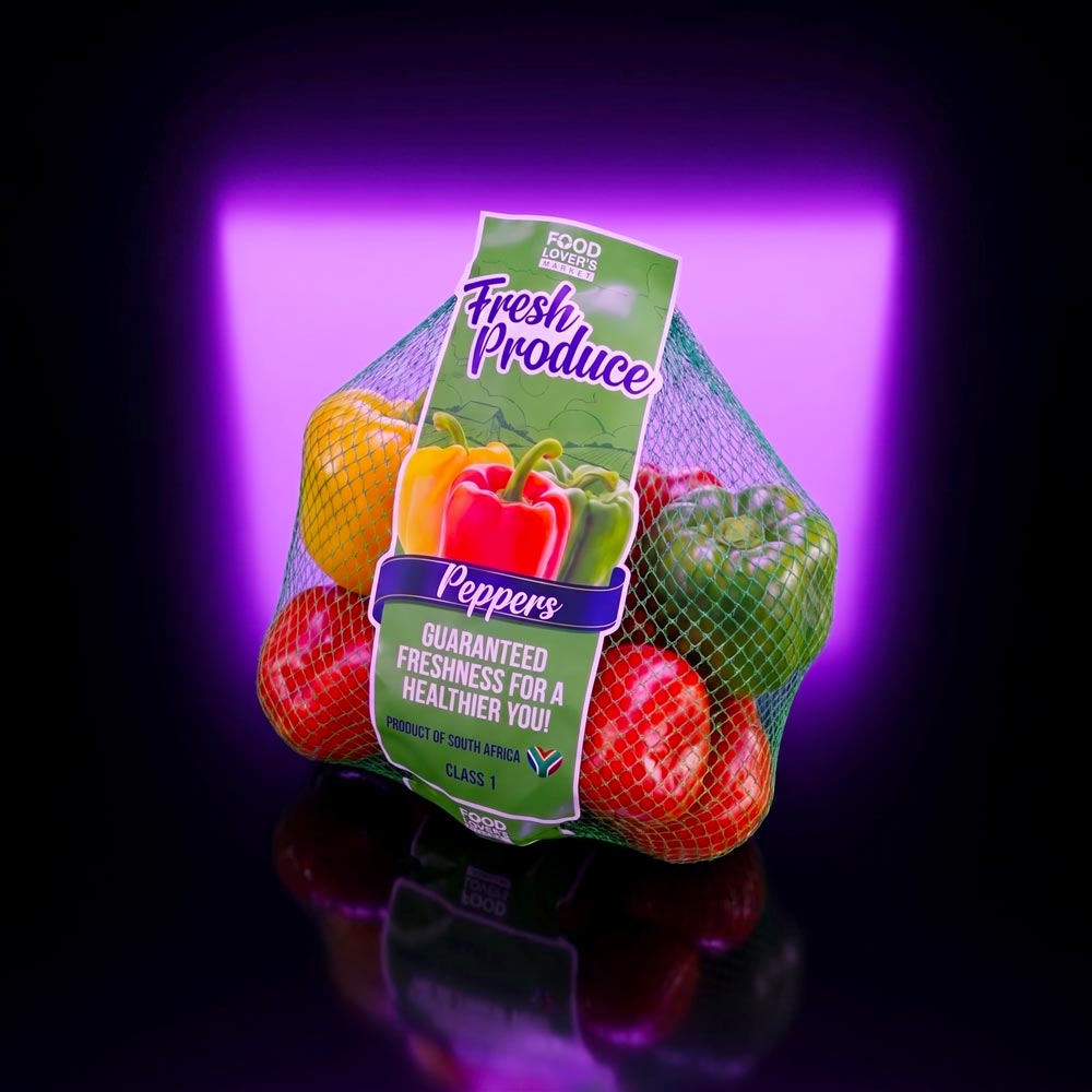 Food Lover's Market bell pepper produce label design, mesh bag packaging